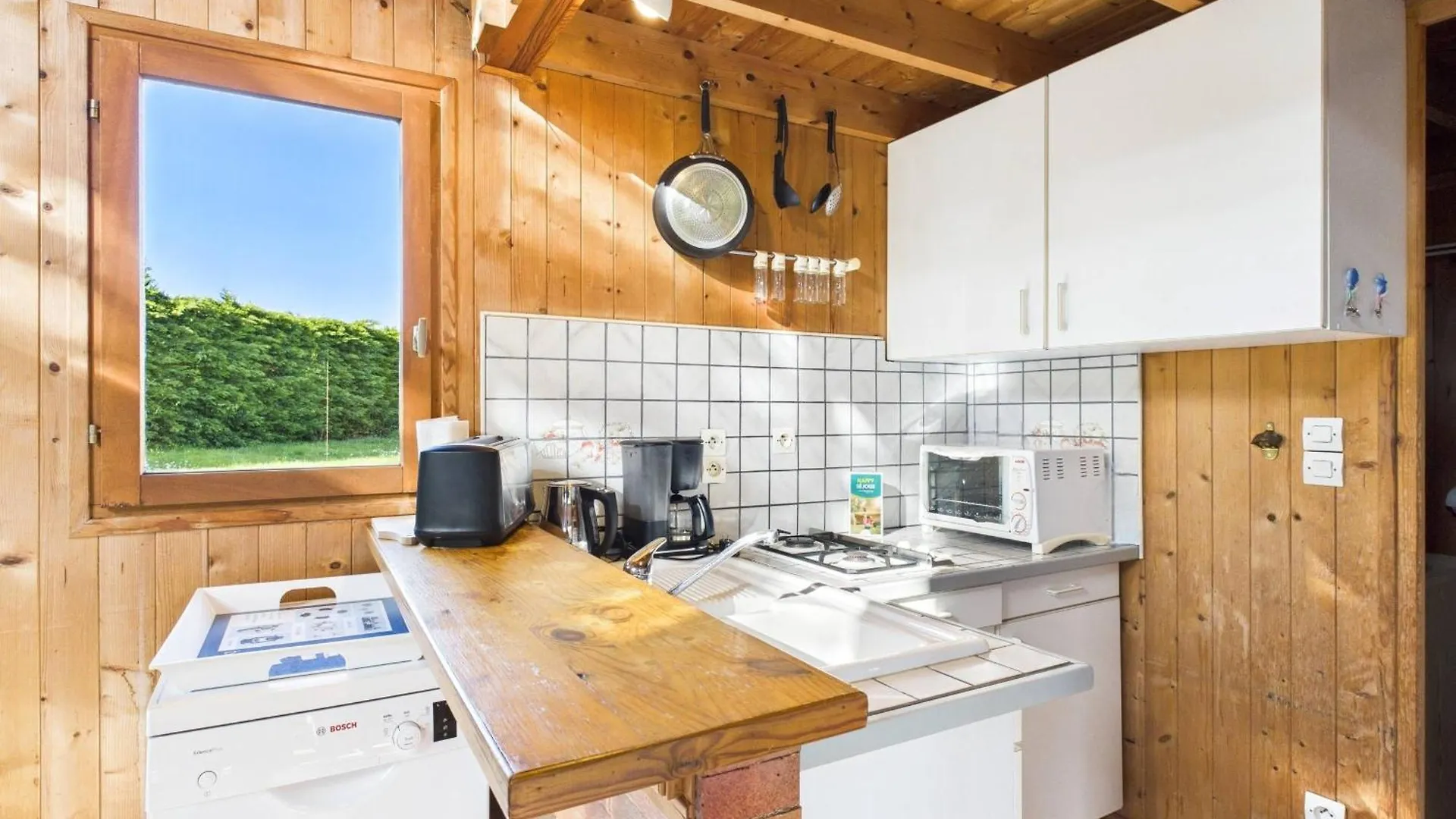 Chalet 2 Adultes 2 Enfants - Jardin Et Terrasse Plurien